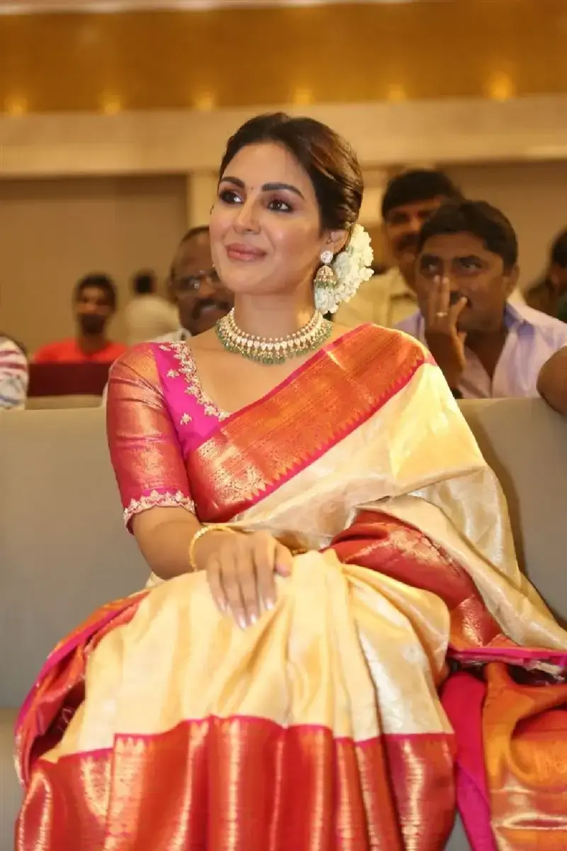 INDIAN ACTRESS SAMYUKTHA MENON IN YELLOW SAREE 5